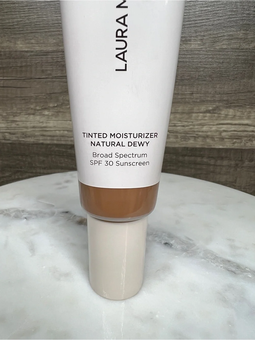 Laura Mercier Long-Wear Tinted Moisturizer Natural Dewy Skin Tint SPF -5C CEDAR